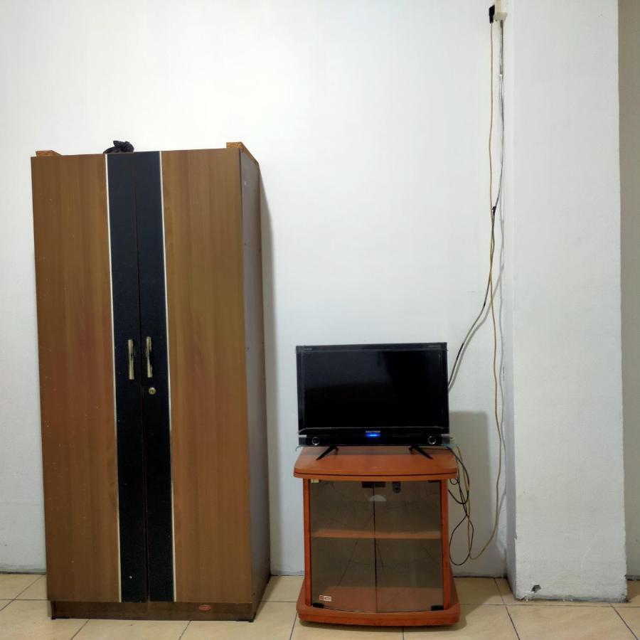 Hotel Nirwana Ternate Redpartner Buitenkant foto