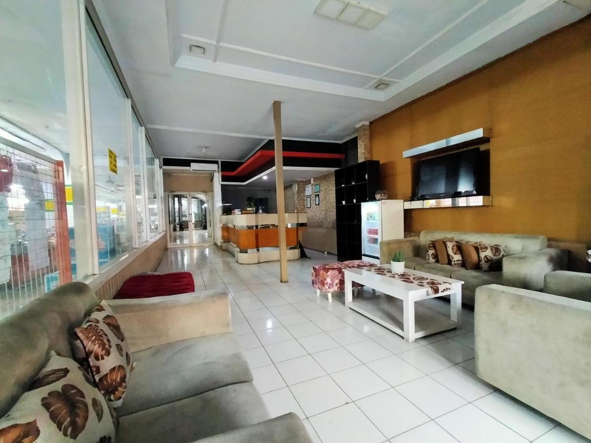 Hotel Nirwana Ternate Redpartner Buitenkant foto